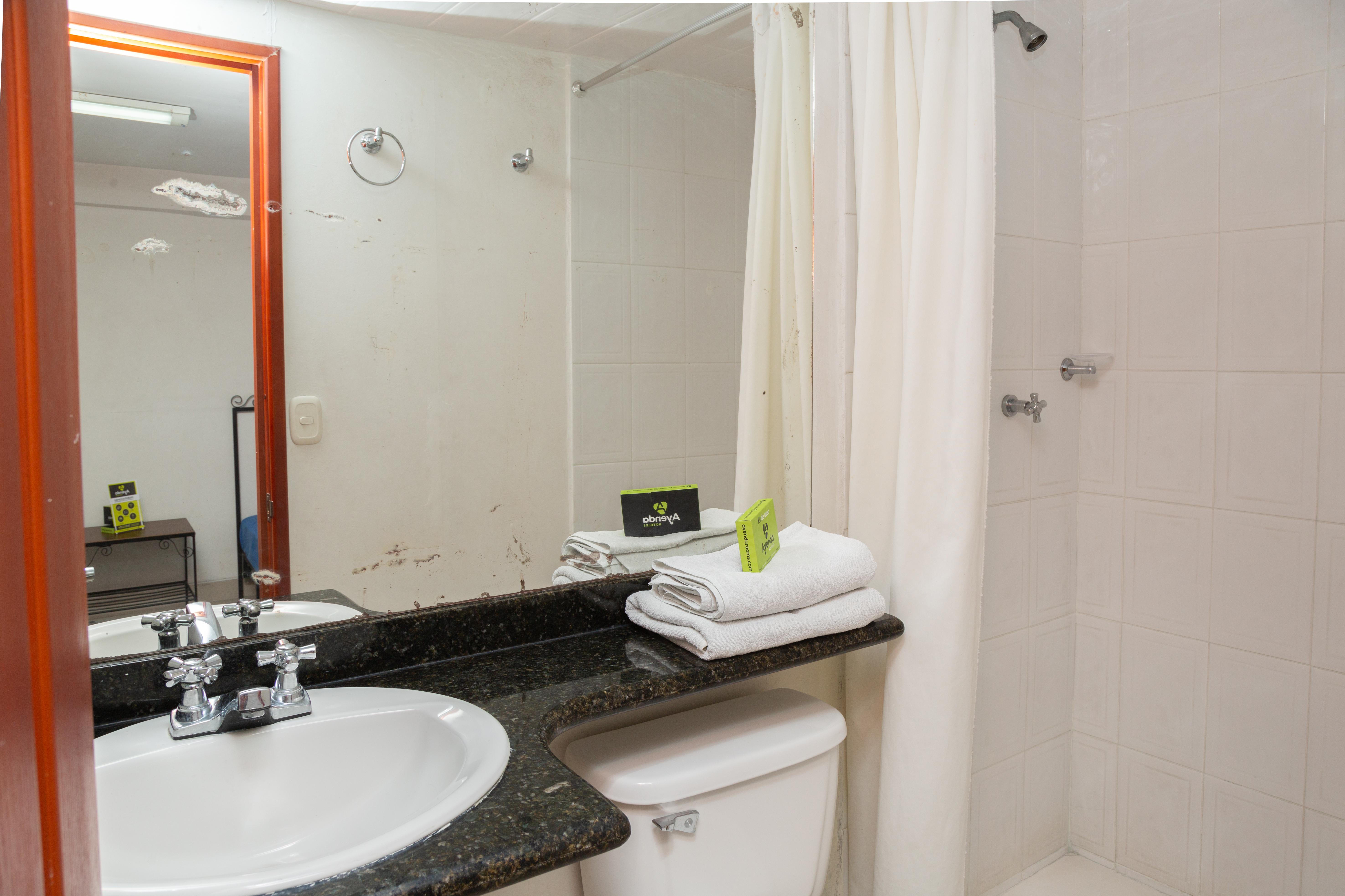 Ayenda 1131 Casa Valencia Hotell Manizales Exteriör bild