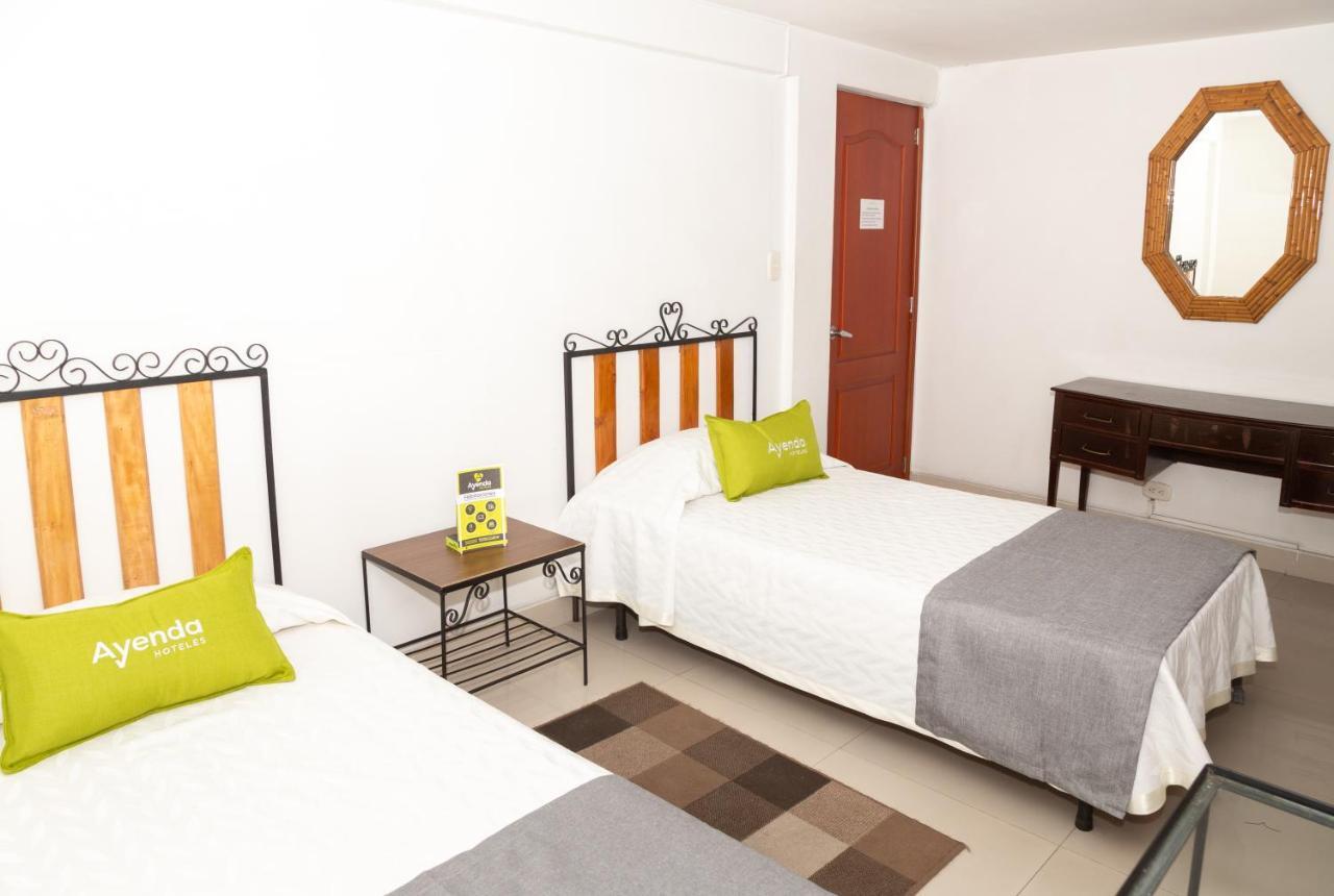 Ayenda 1131 Casa Valencia Hotell Manizales Exteriör bild